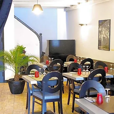 De Paris Hotel