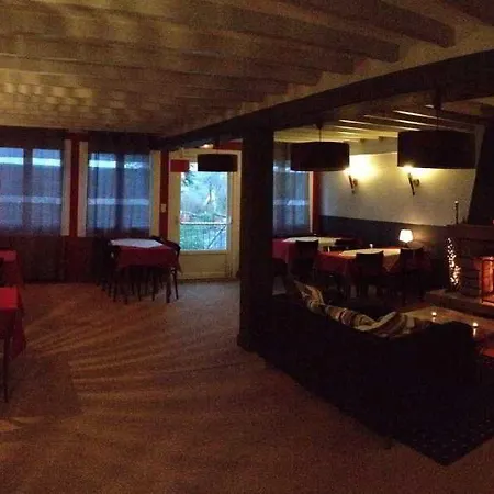 De Paris Hotel 2*